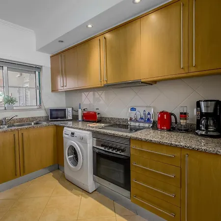 Apartmán Central, Bem Equipado E Confortavel A Passos Da Da Luz