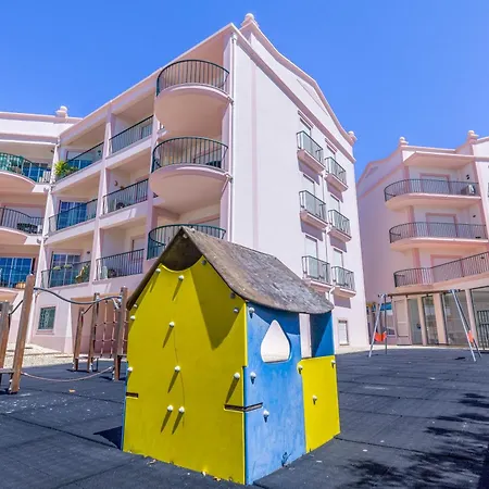 Central, Bem Equipado E Confortavel A Passos Da Da Apartment